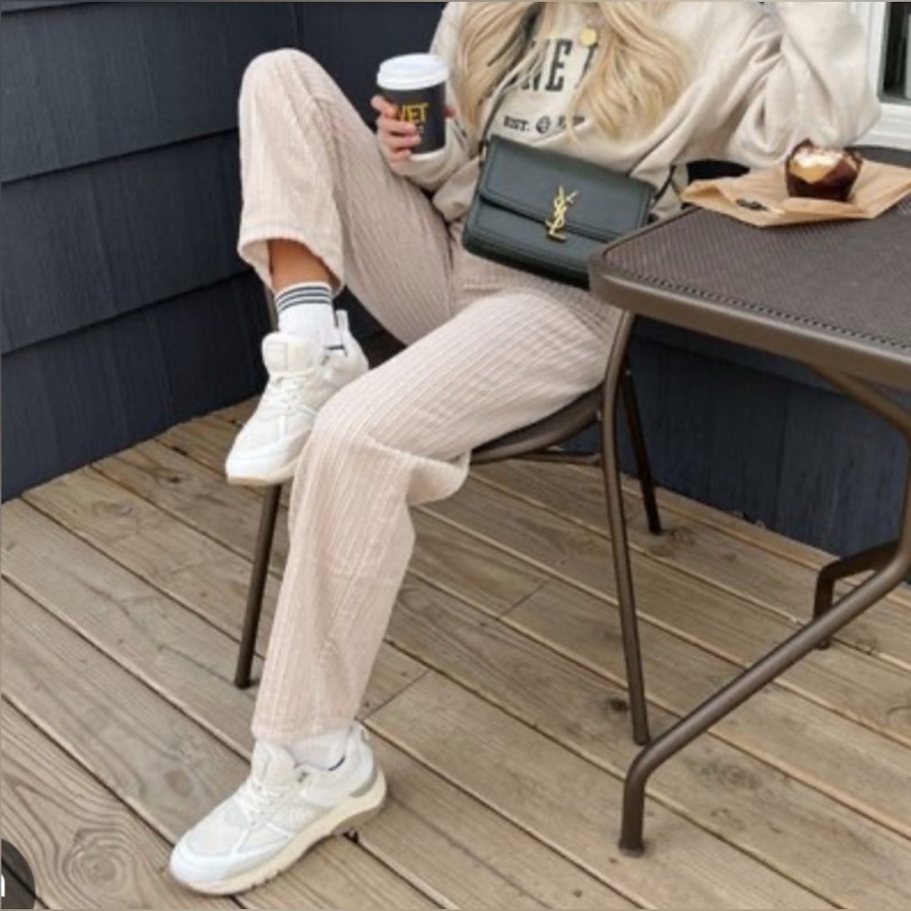 Anine Bing Sport Women’s Dina White/Off-White Lace Up Leather Sneakers‎ Size 9